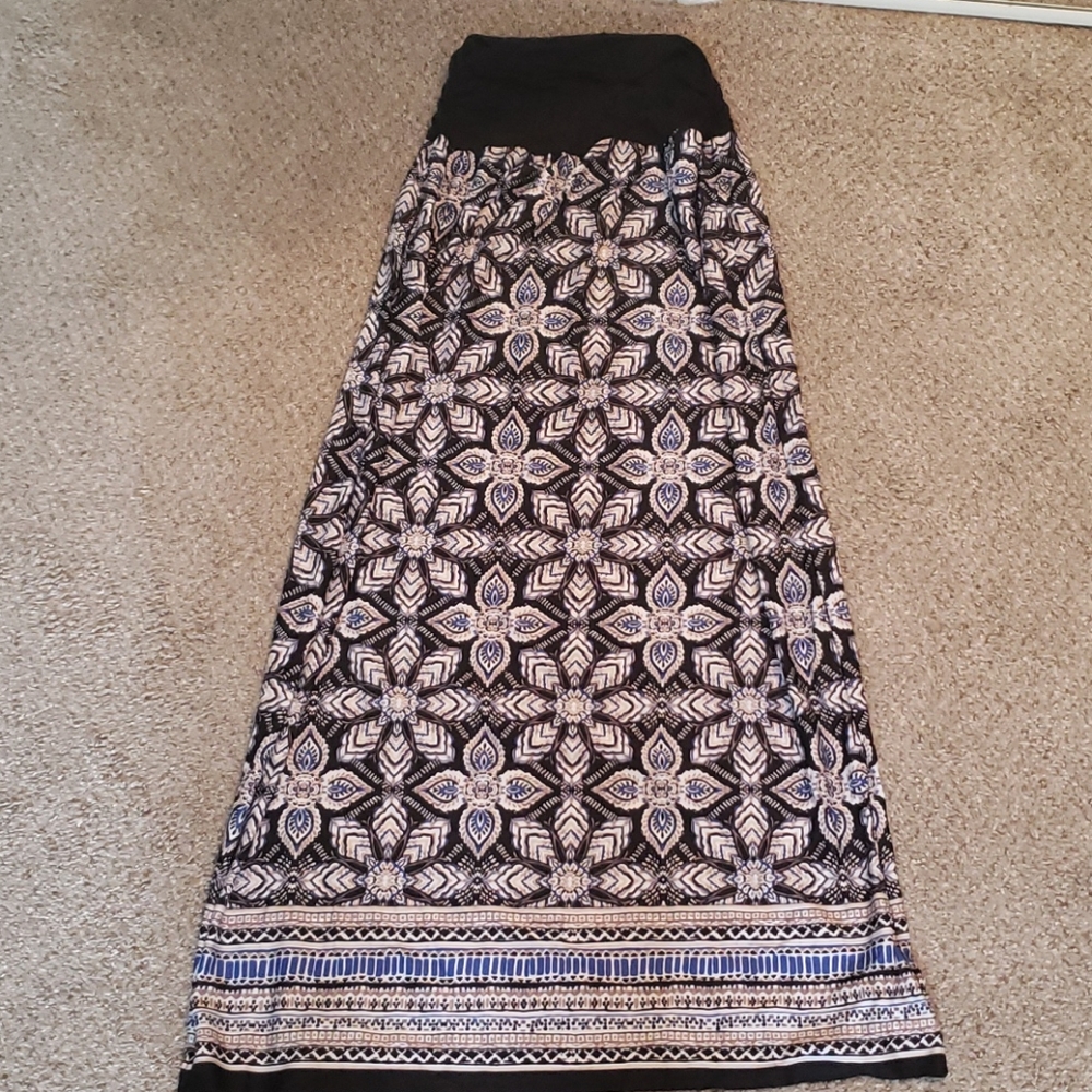 Maxi skirt